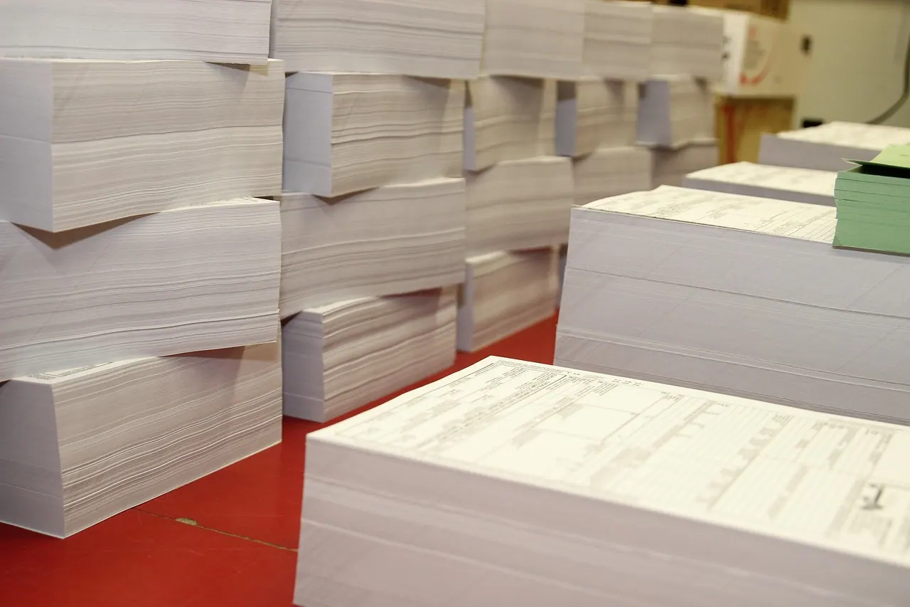 printing house, paper, cut, material, paper industry, bookbinding, block, further processing, paper industry, paper industry, paper industry, paper industry, paper industry, bookbi