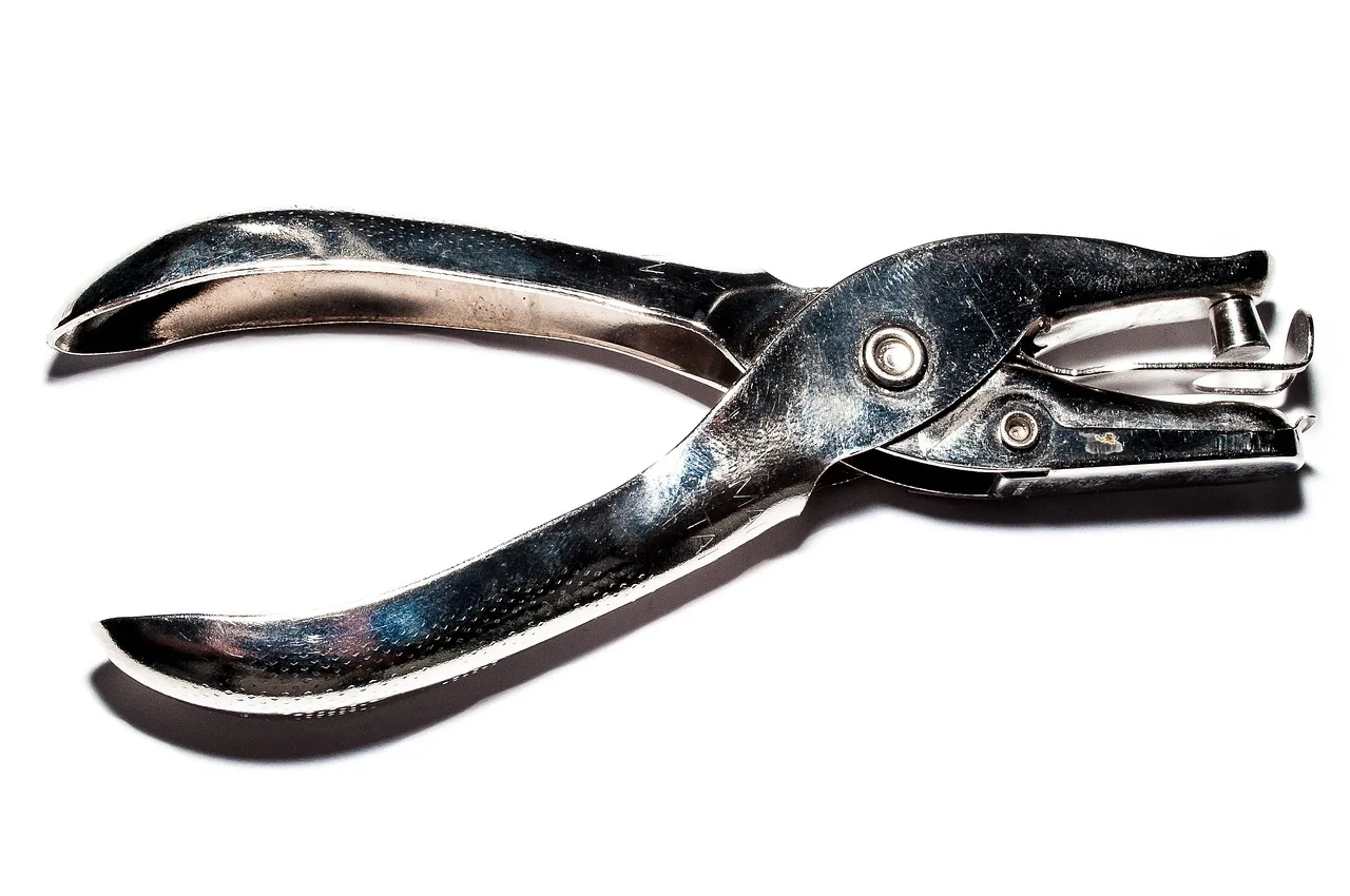 punching pliers, metal, tool, punch, iron, punching pliers, punching pliers, punching pliers, punching pliers, punching pliers. Awl versus screw punch: comparing tools for a handmade journal