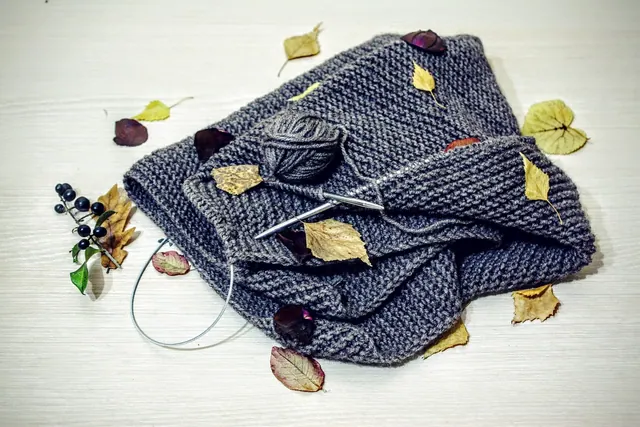 autumn, knitting, clothing, textile, wool, design, woven, natural, diy, hobby, leaves, handmade, needlework, nature, creative, knit, craft, decorative